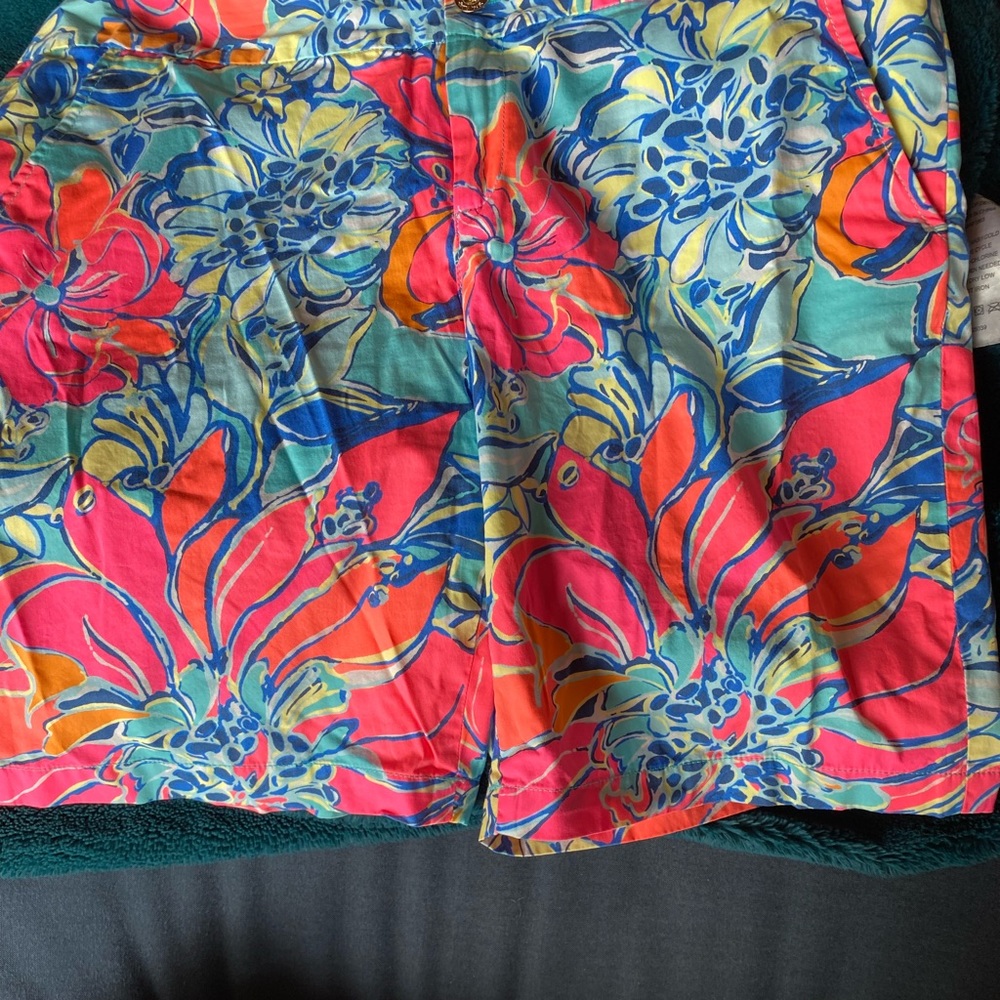 Lilly Pulitzer Chipper shorts, 10” inseam nwot, size 16. Bright neon colors